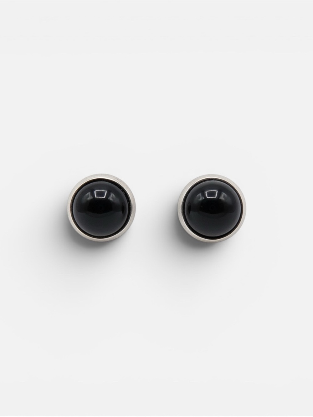 OBSIDIAN STUDS